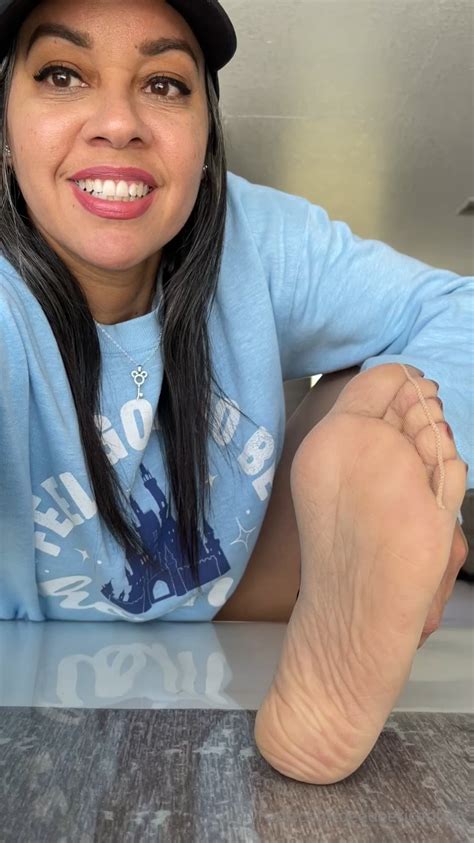 Shemale Feet Solo Porn Videos 